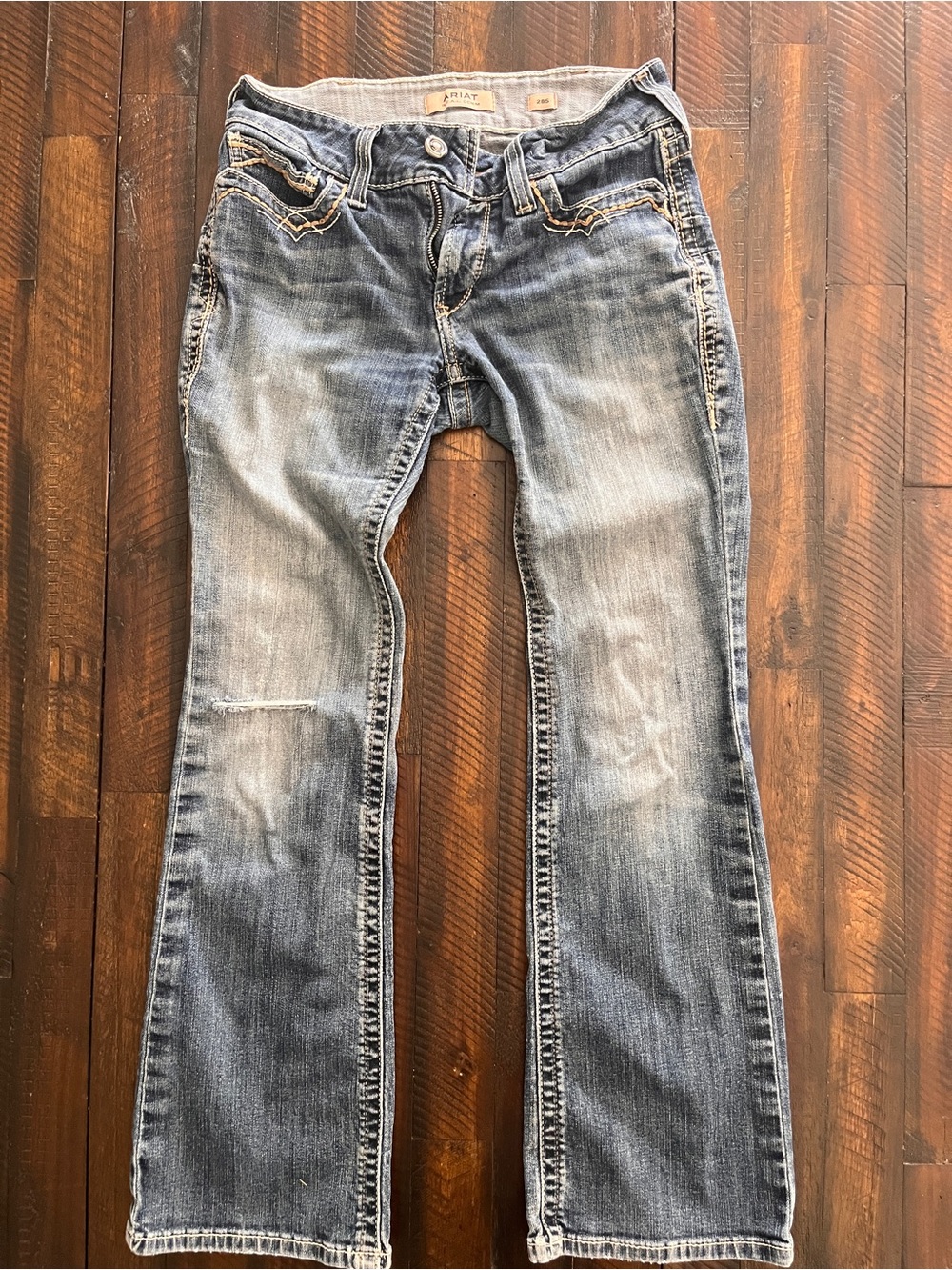 Ariat REAL Denim Mid Rise Boot Cut  Women’s 28S Distressed Western Embroidered
